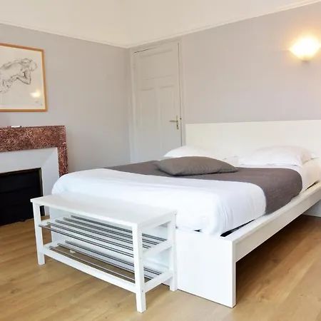 Cafe De Paris 2* Capdenac-Gare