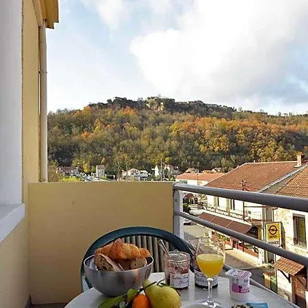 Cafe De Paris Hotel Capdenac-Gare