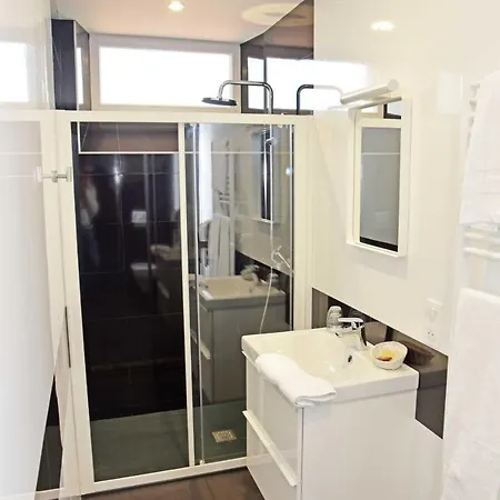 Cafe De Paris 2* Capdenac-Gare