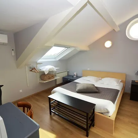 Hotel Cafe De Paris Capdenac-Gare